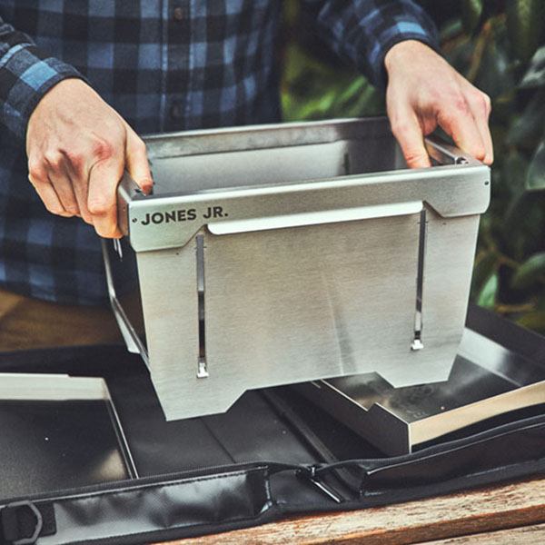 946369_Burnhard_JonesJr_1Brenner_Moodfoto66_HiRes_web_vorschau