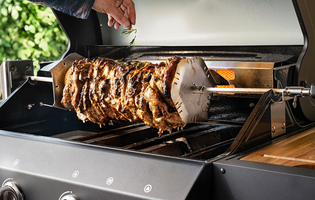 Slider_01_946187_BURNHARD_GRANT Outdoorküche_Mood_02